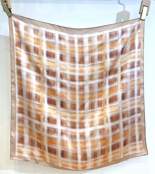 S26048 Grid Sq Scarf