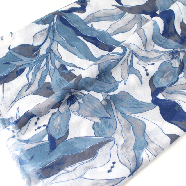 S26034 Floral Scarf