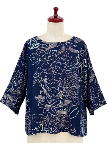 Crop Pullover Lily