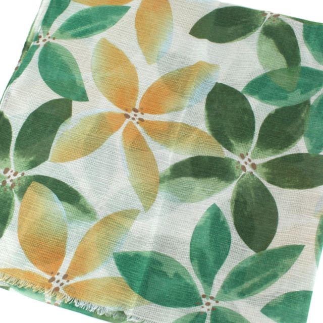 S26040 Flower Scarf