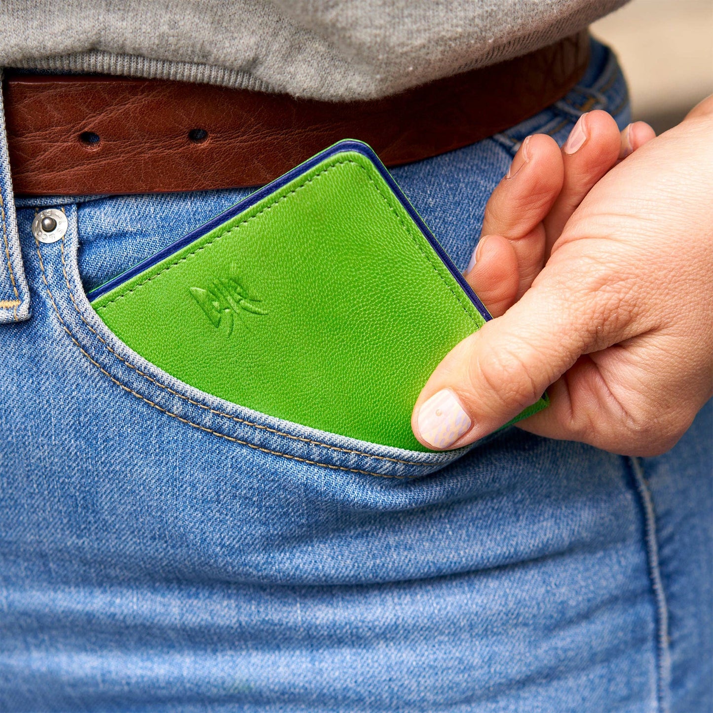 Snap Wallet LB486
