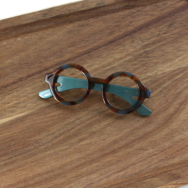 B24070 Glasses Pin