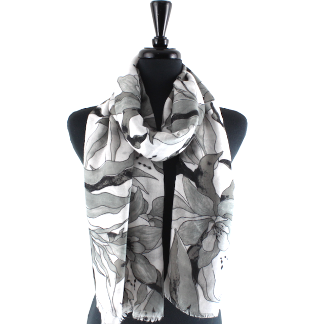 S26034 Floral Scarf