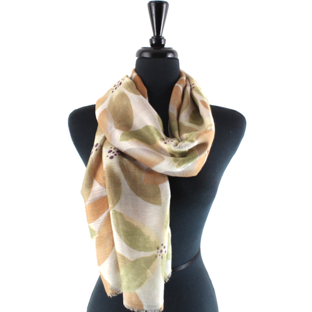 S26040 Flower Scarf