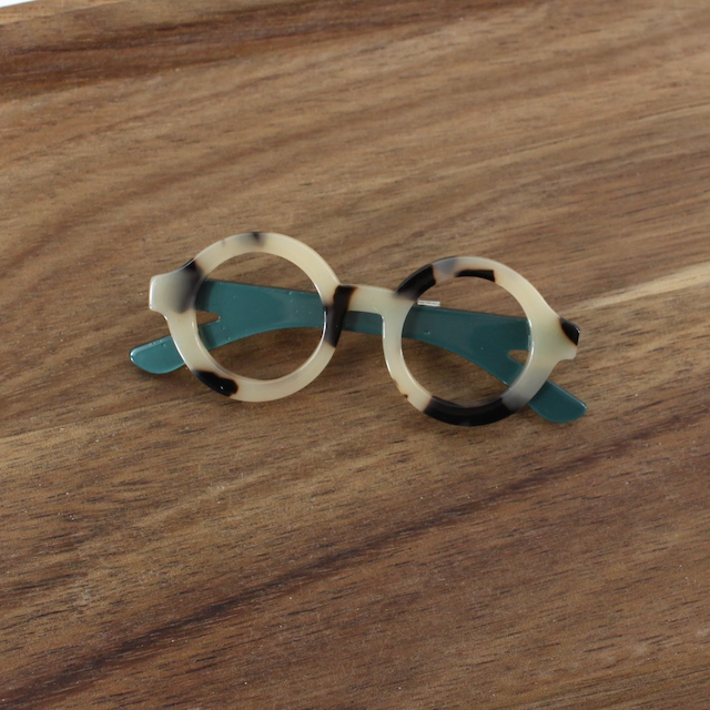 B24070 Glasses Pin