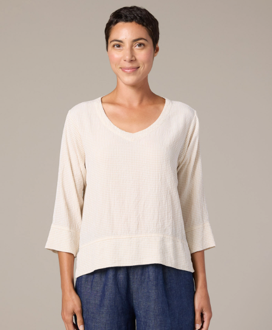 V-Neck Vent Top