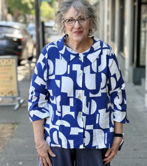 Twin Button Top