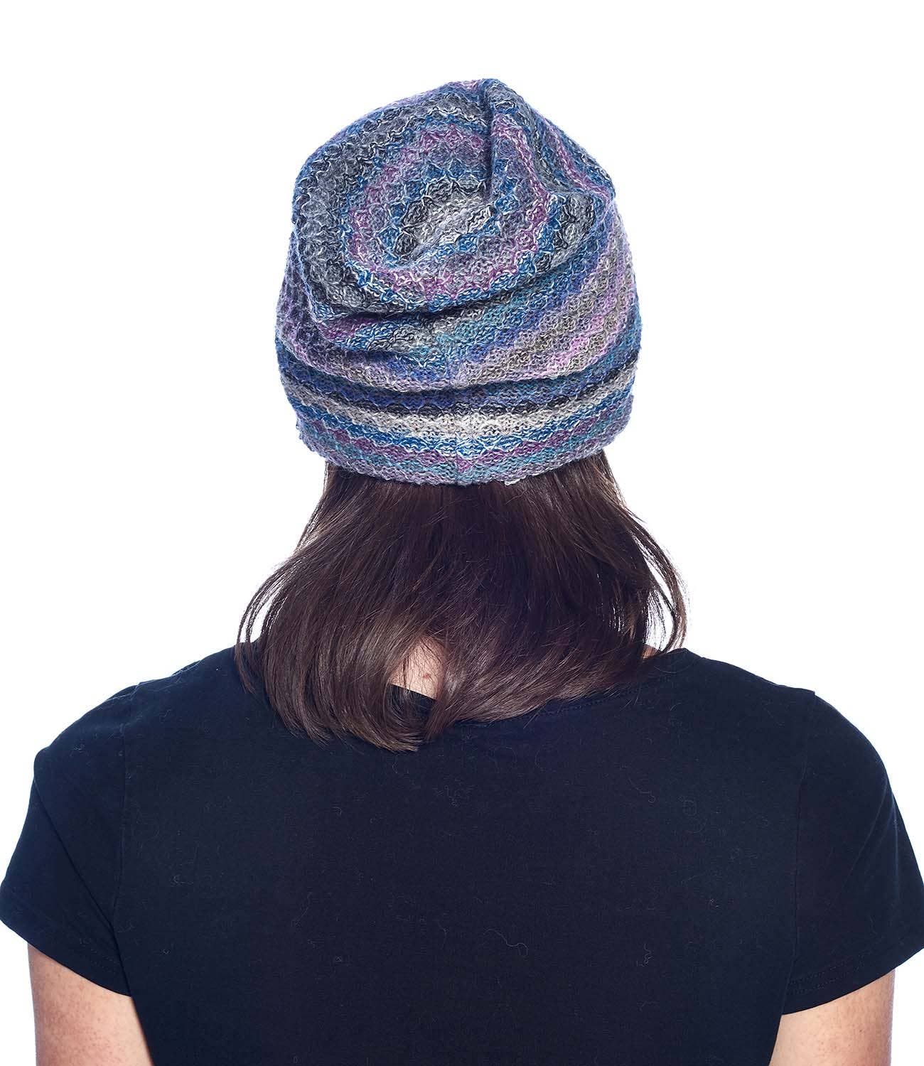 Alpaca Beanie Printed Berry