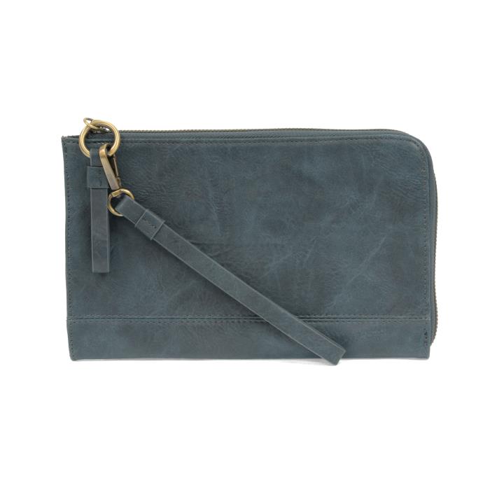 L8082 Karina Wristlet