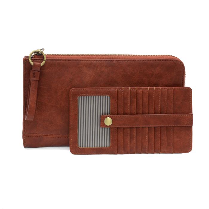 L8082 Karina Wristlet